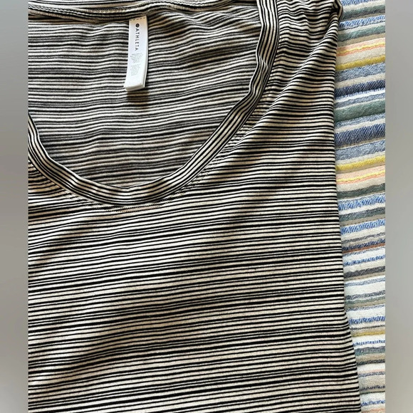 Athleta CLOUDLIGHT STRATUS TEE STRIPE - Picture 4 of 15